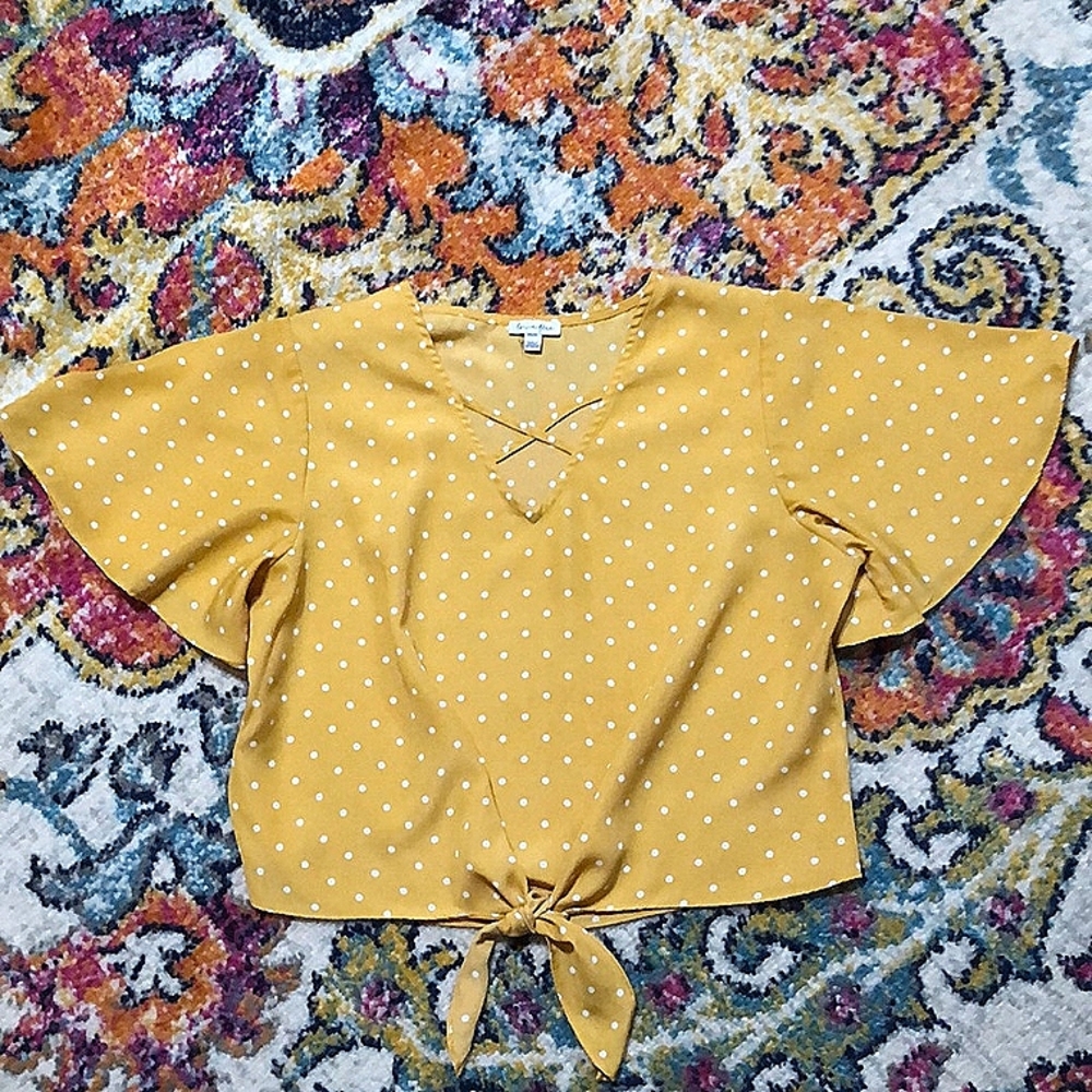 🎈Love Fire Yellow Polkadot Crop Top